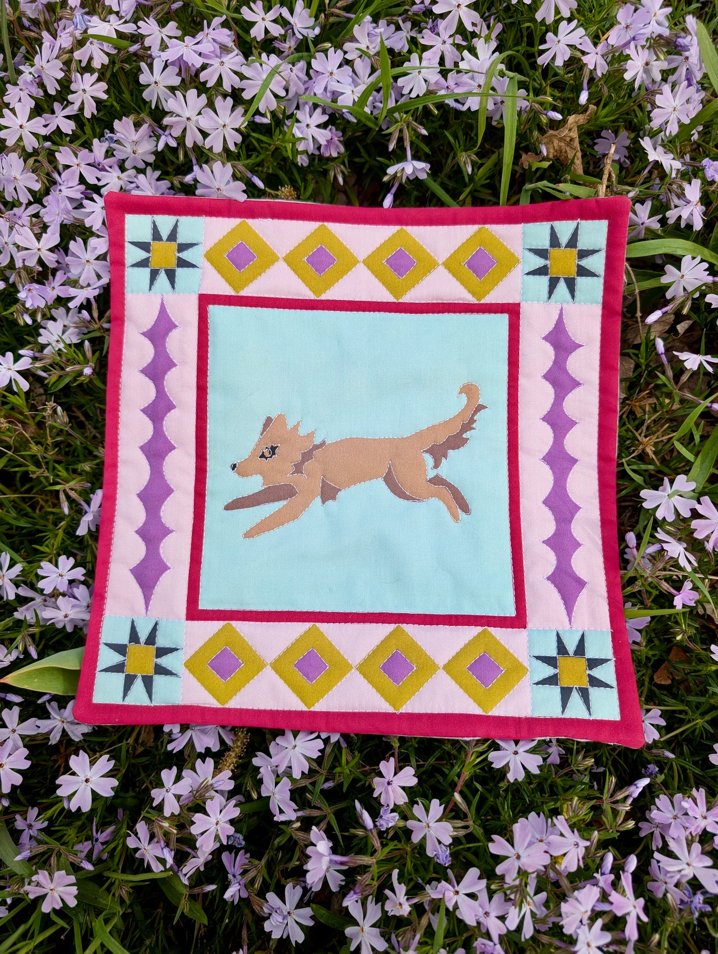 Running Wolf Mini Wholecloth Quilt Wall Hanging